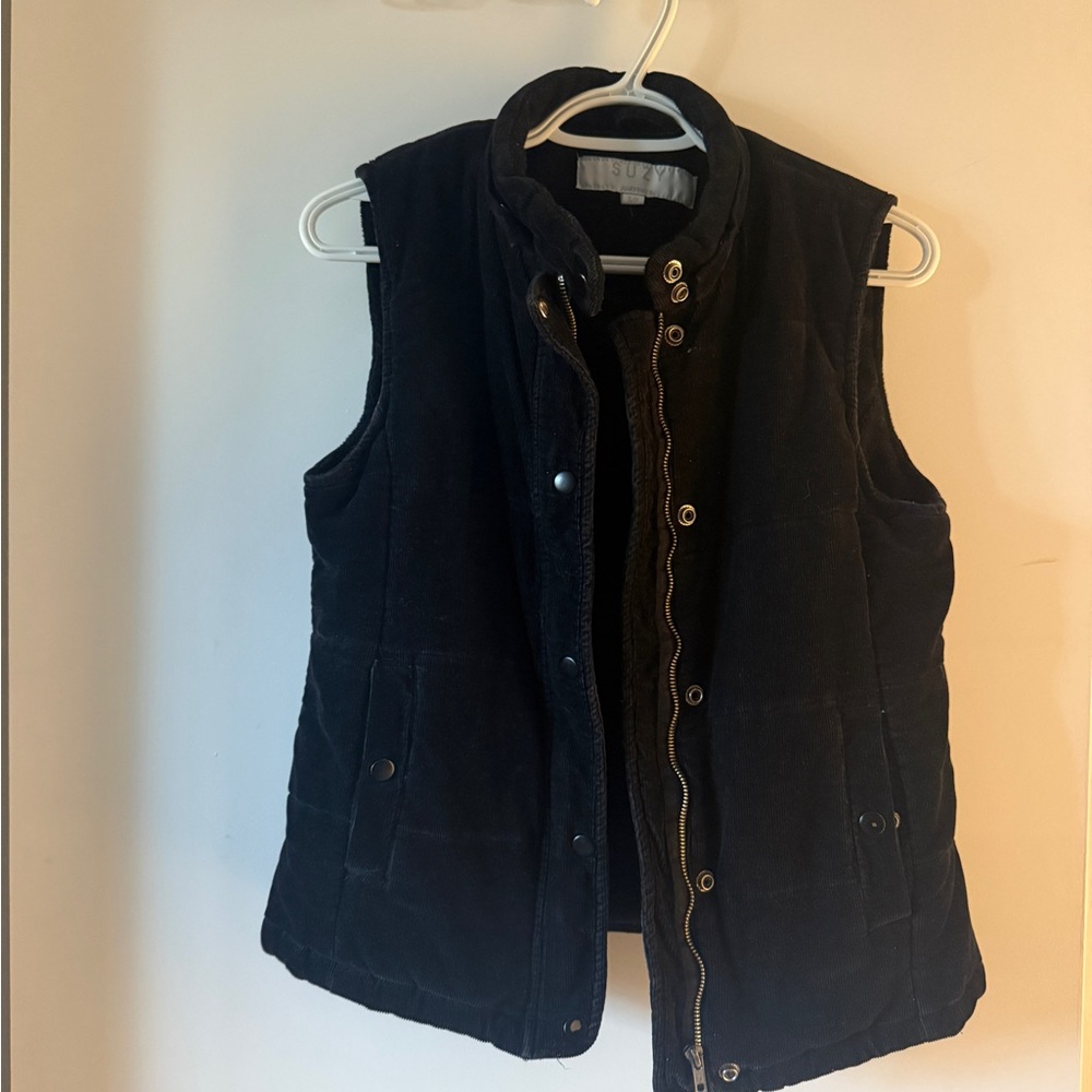 Suzy Shier Black corduroy Vest